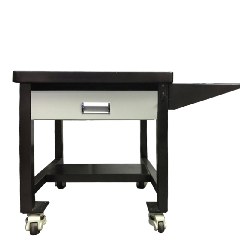 Practical sheet metal table